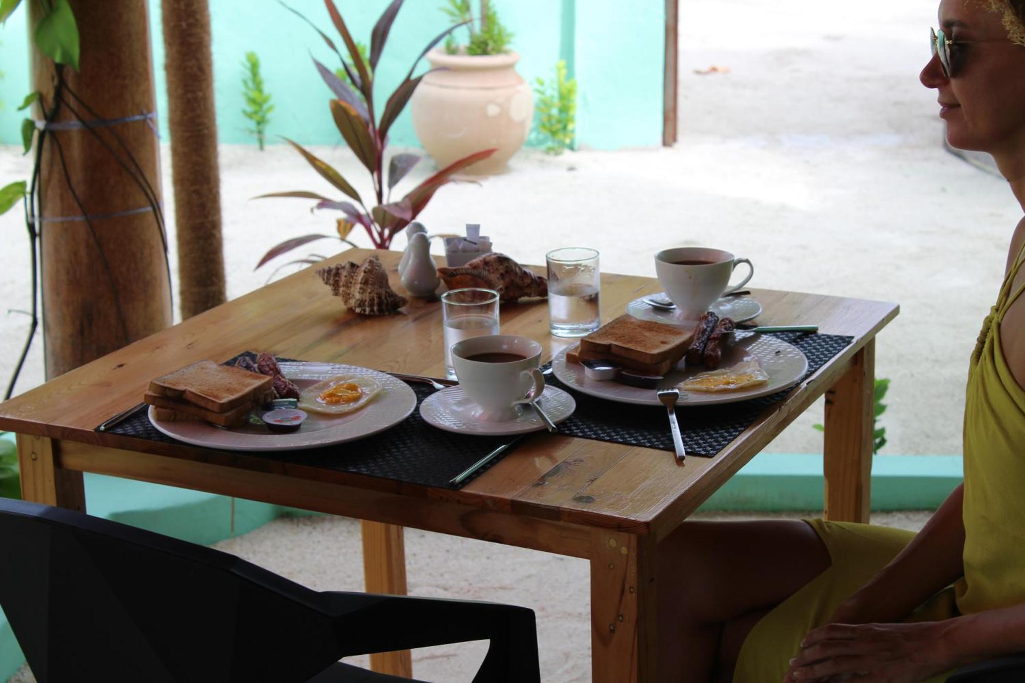 Mamello Beach Club Maldives Feridhoo Exterior photo